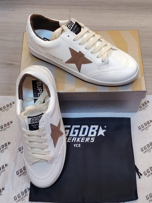 Golden Goose Ballstar Sneaker
