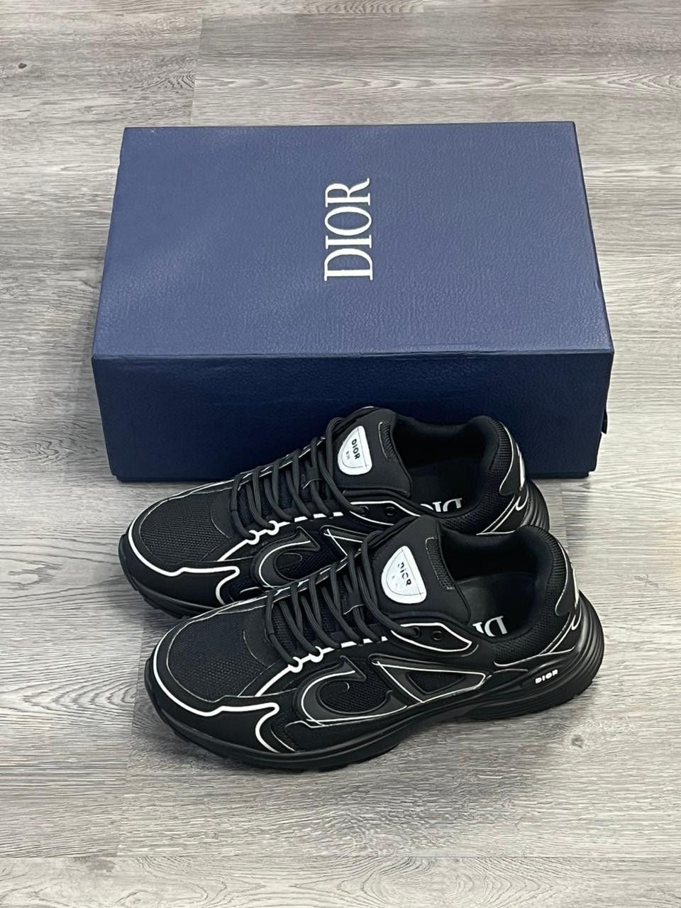 Dior B30 ‘Black’ - CHEARTZ